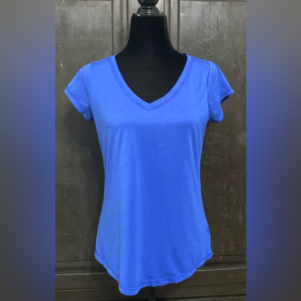 Xersion Blue shortsleeved top- size Small